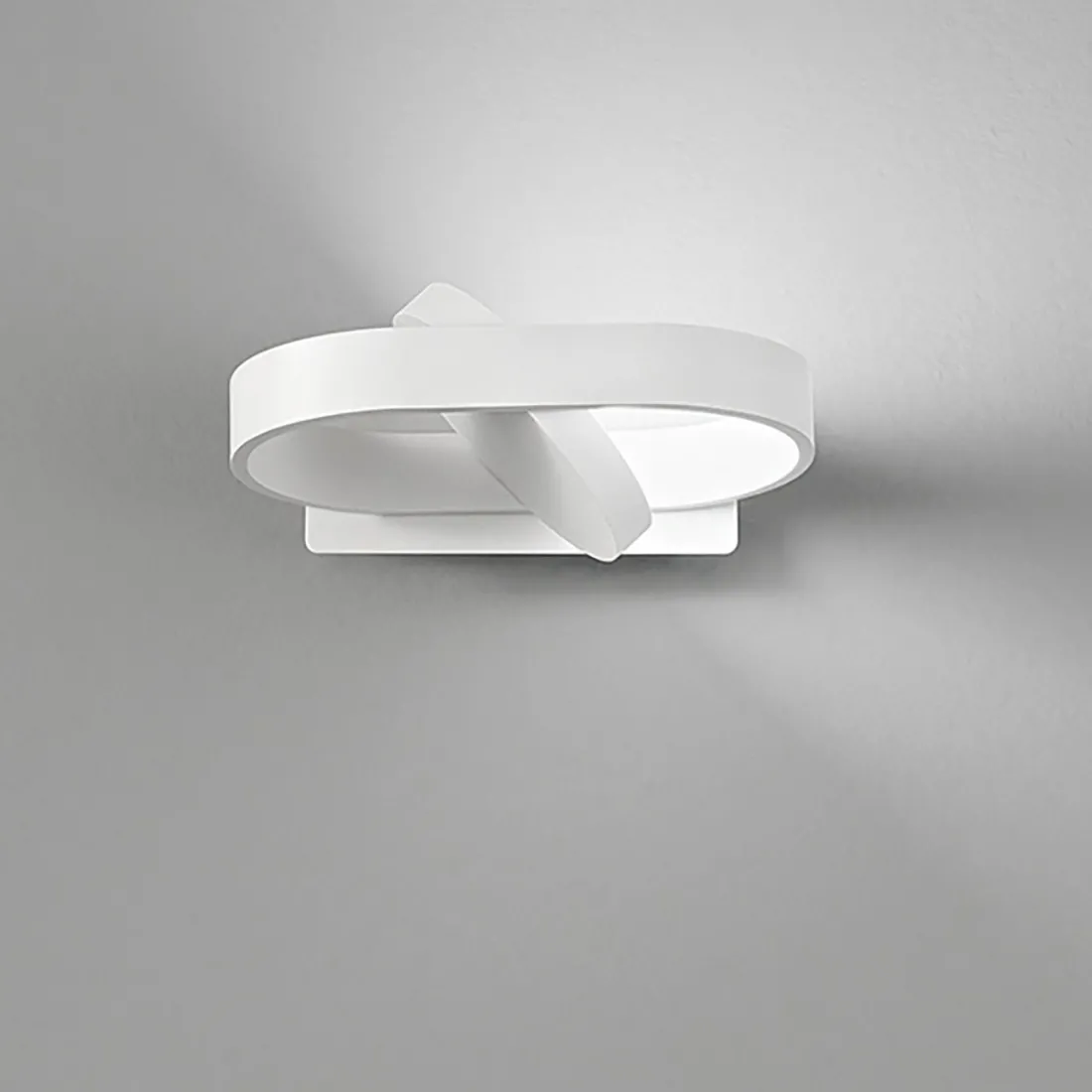 Perenz BELT 6776 B CT einstellbare moderne Wandleuchte