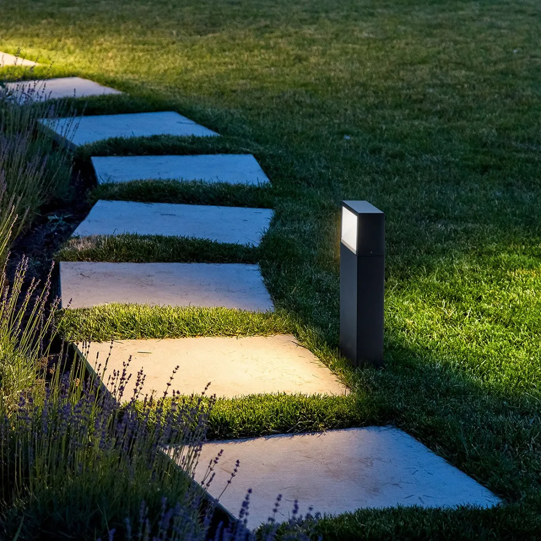 Lanterne d'extérieur LED Gea Led GES1151 50H anthracite