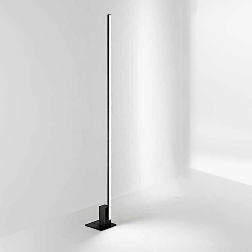 Perenz illumine le lampadaire moderne à LED SYNCRO 8226