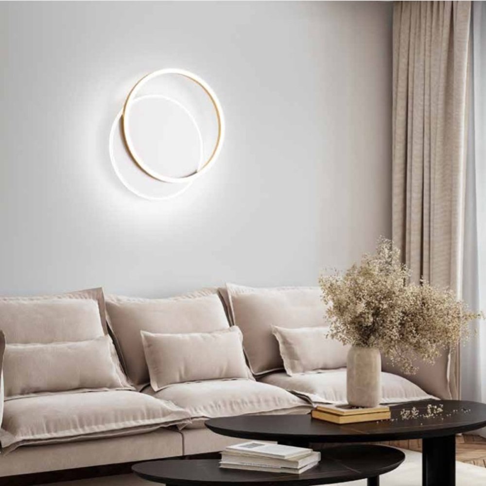 Plafoniera ORBIT di Perenz illumina