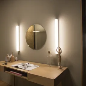 Moderne Linea Light Group...