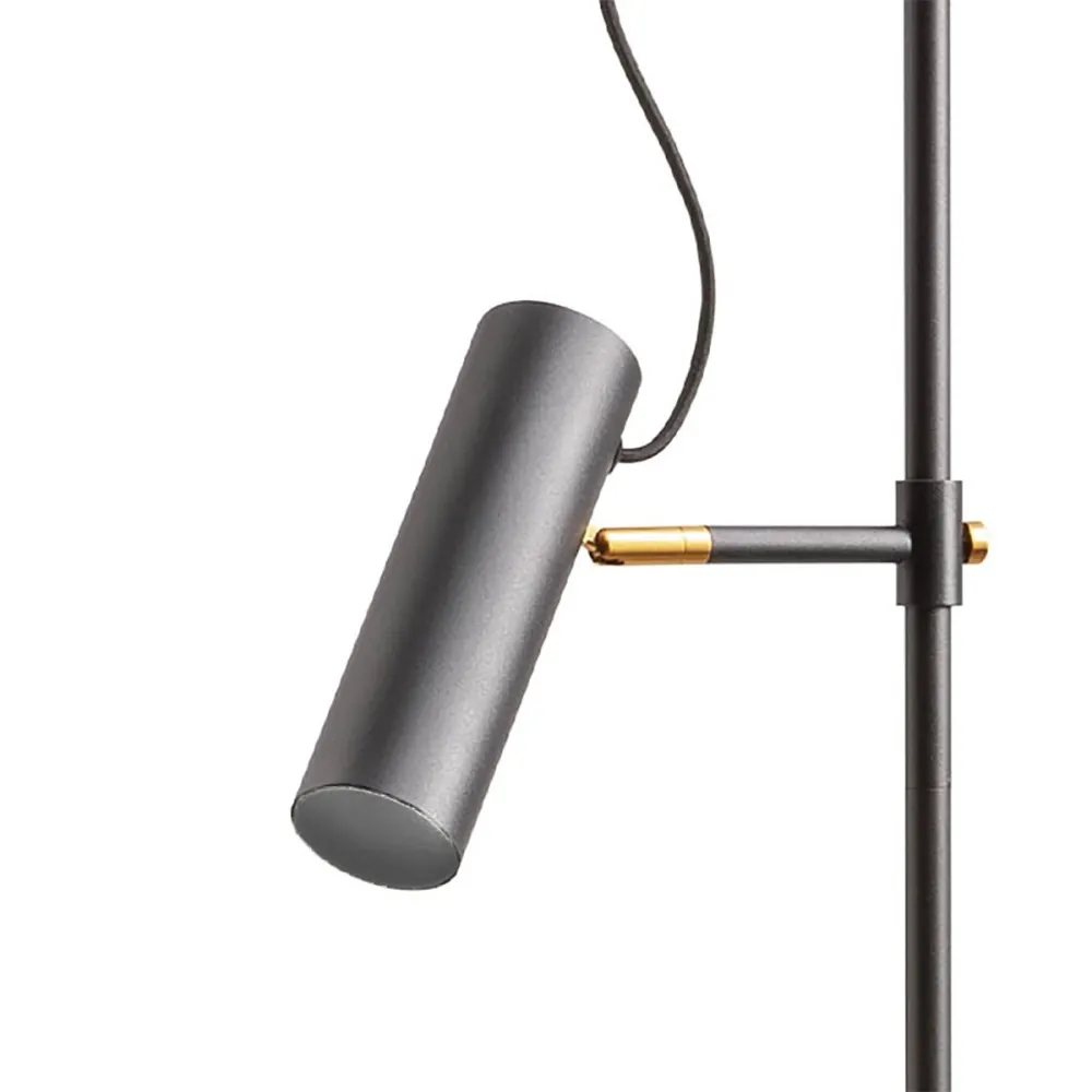 Verstellbare Stehleuchte Redo-Gruppe PIVOT 01-2370 2371