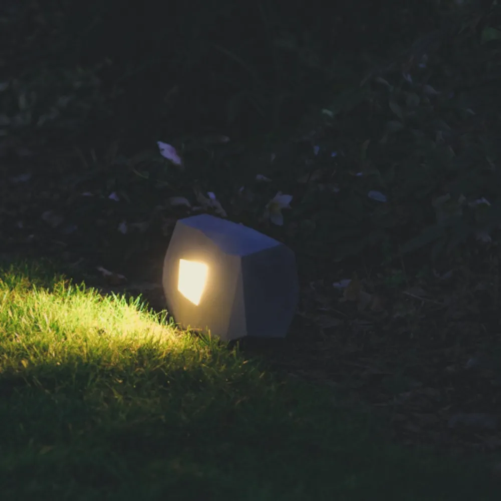 Baliza de paso moderna Belfiore 9010 SER 1102 30240 LED IP65