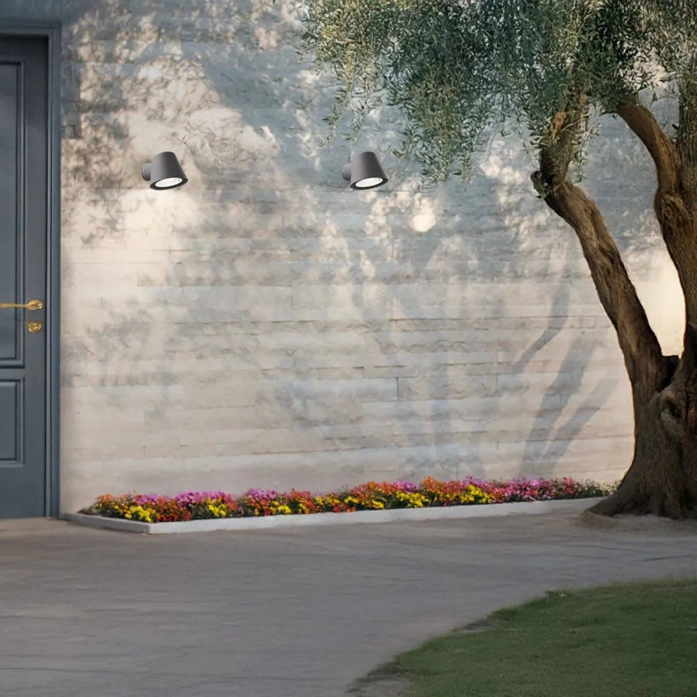 Aplique de pared moderno para exterior Ideal Lux GAS AP1