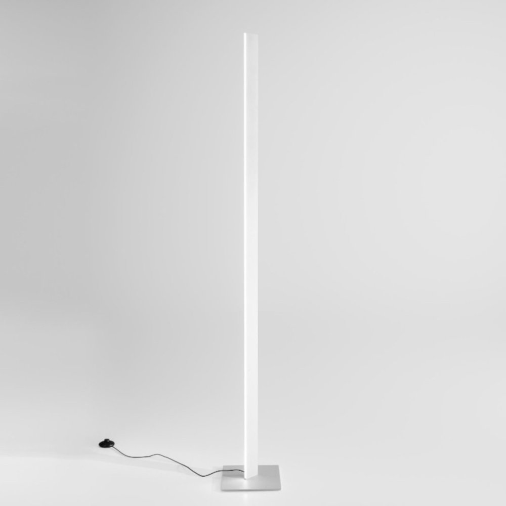 Lampadaire moderne à LED Gea Luce EARTHA PT