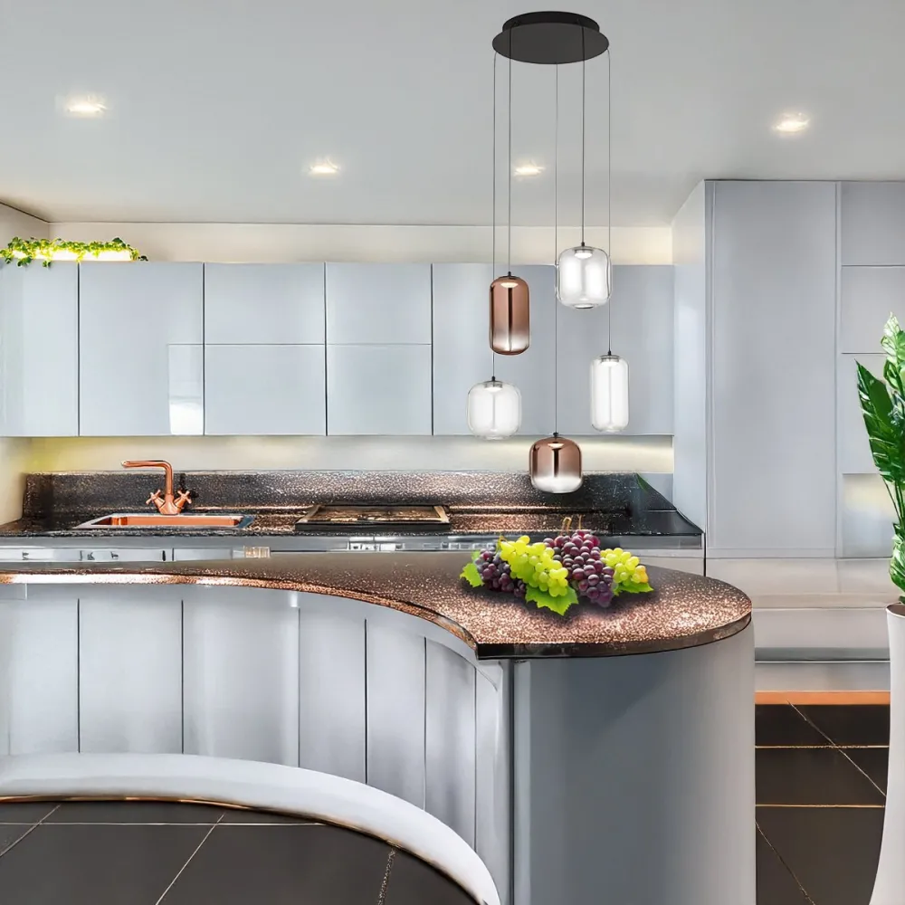 Perenz beleuchtet den Kronleuchter HUNTER S5 8158 N LC 8214 8215.