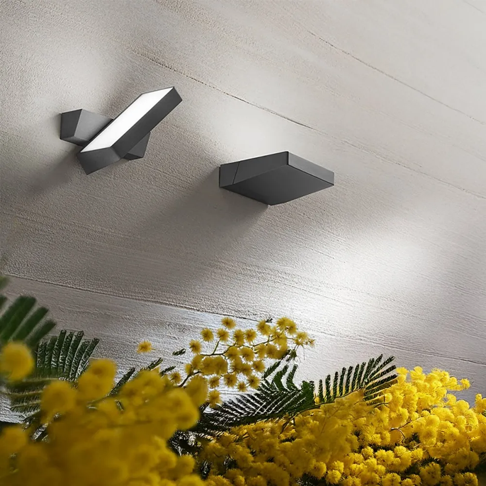 Perenz GIRO 8314 A LC IP54 verstellbare Außenwandleuchte