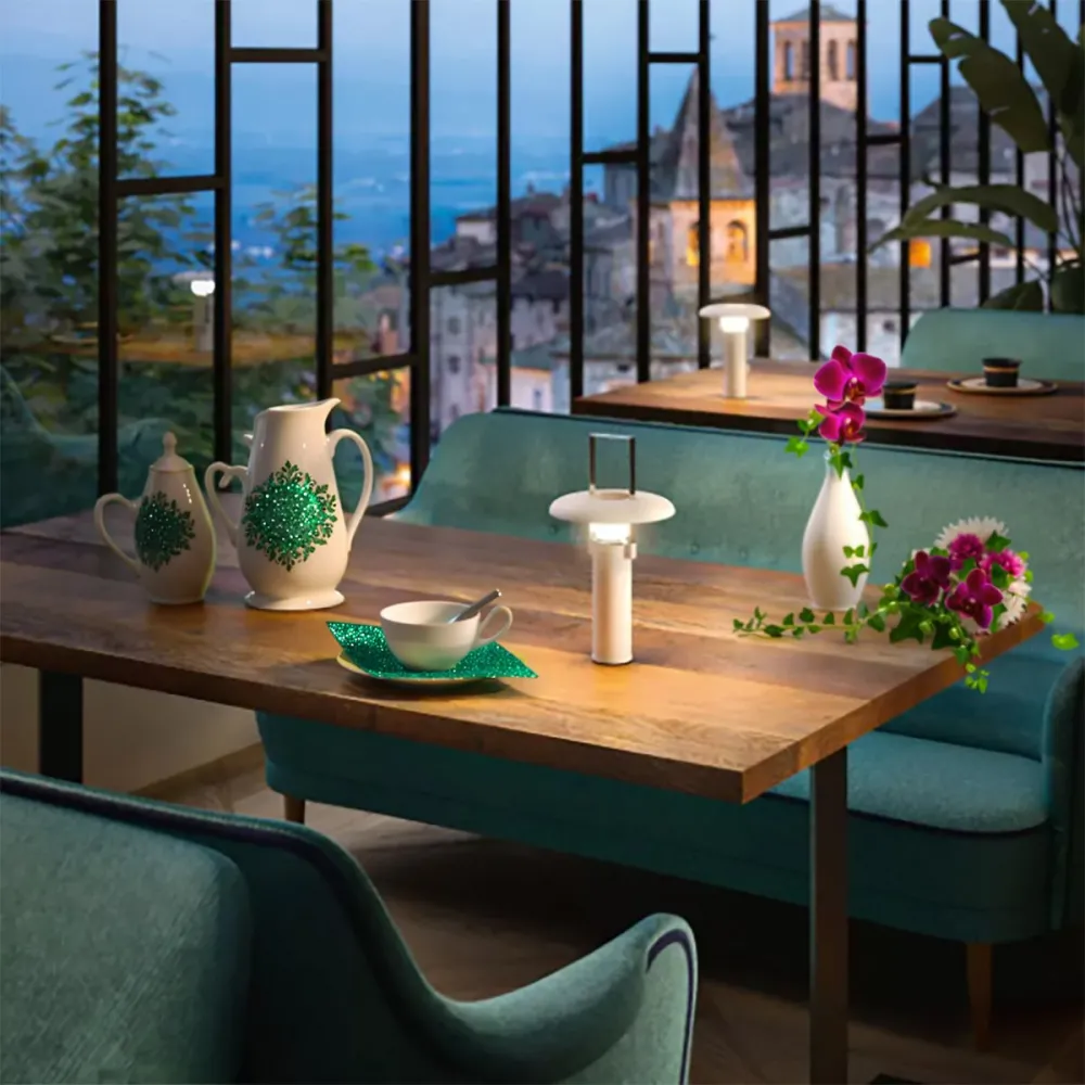 Lámpara LED recargable táctil cct Linea Light CAMPING 9650