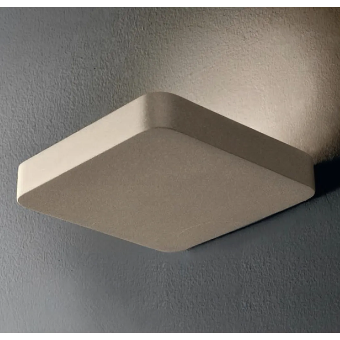 Applique TOBIA 1 Illuminando