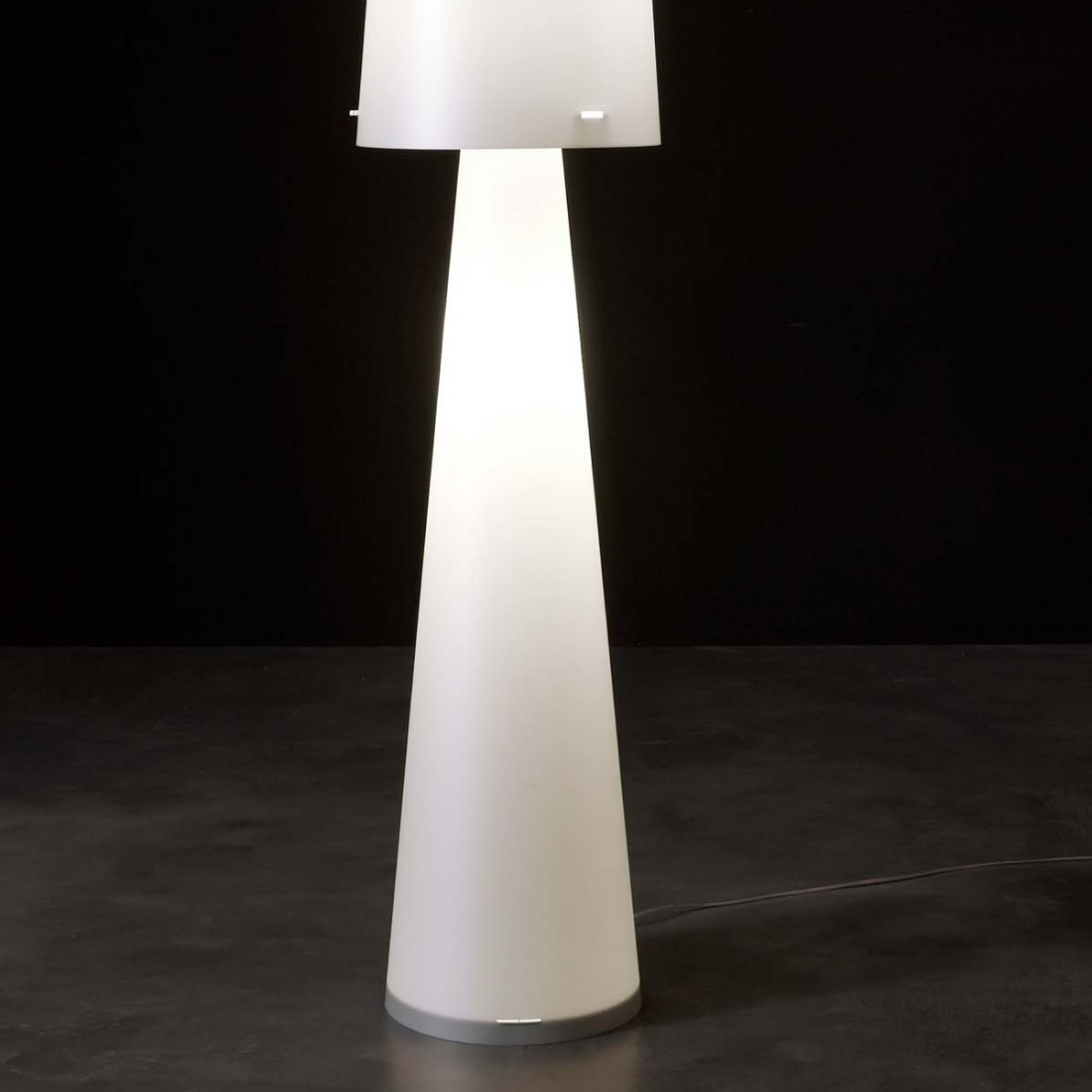 Piantana EM-DIVA CL 435 E27 LED H140 CM polypropylene bianco perla lampada terra moderna interno