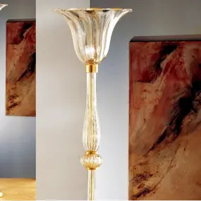 Piantana 2326 P Due P illuminazione