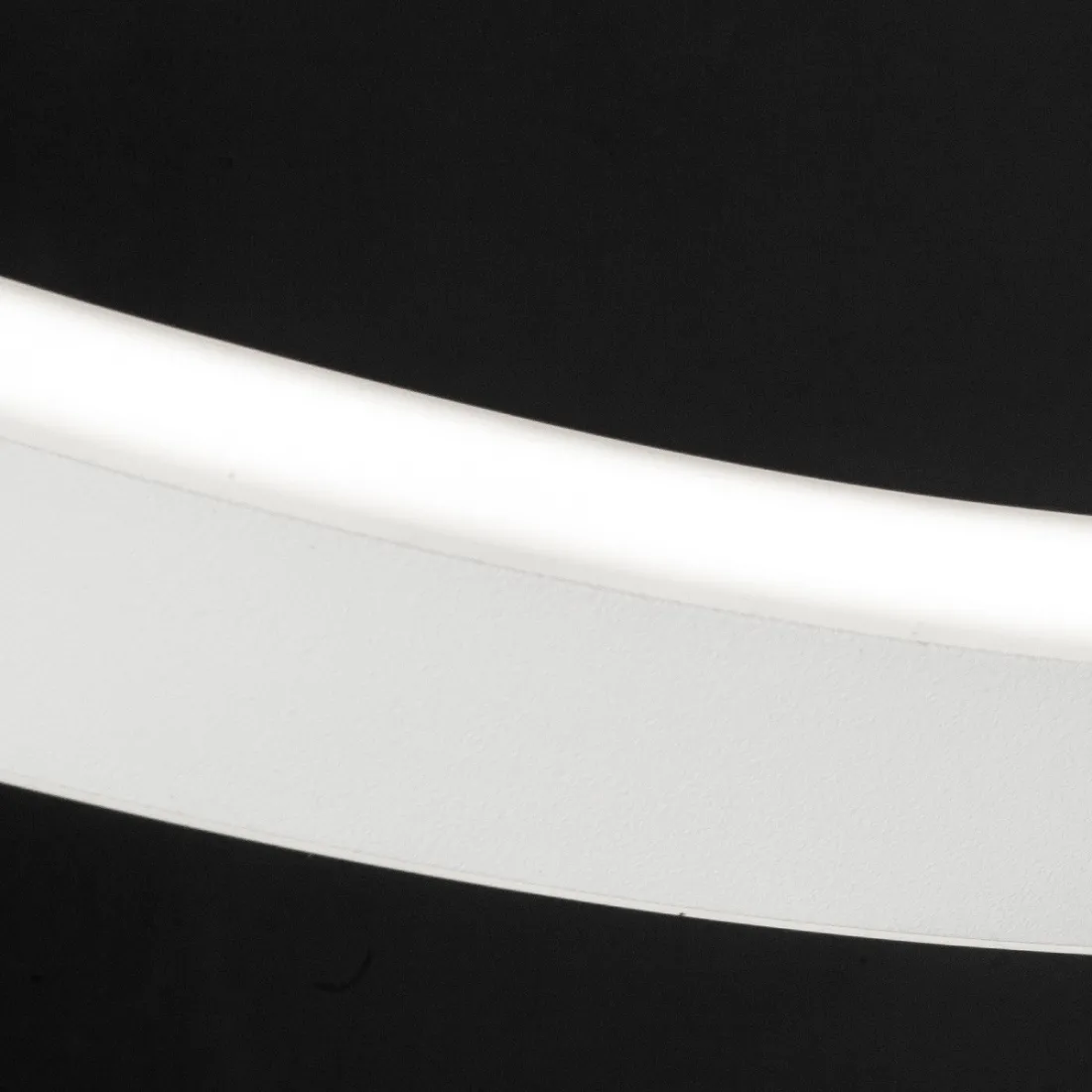 Plafonnier FB-SPIRA 2130 PL60 50W LED 2800LM 4000 ° K 60CM IP20 plafonnier ultramoderne en aluminium peint