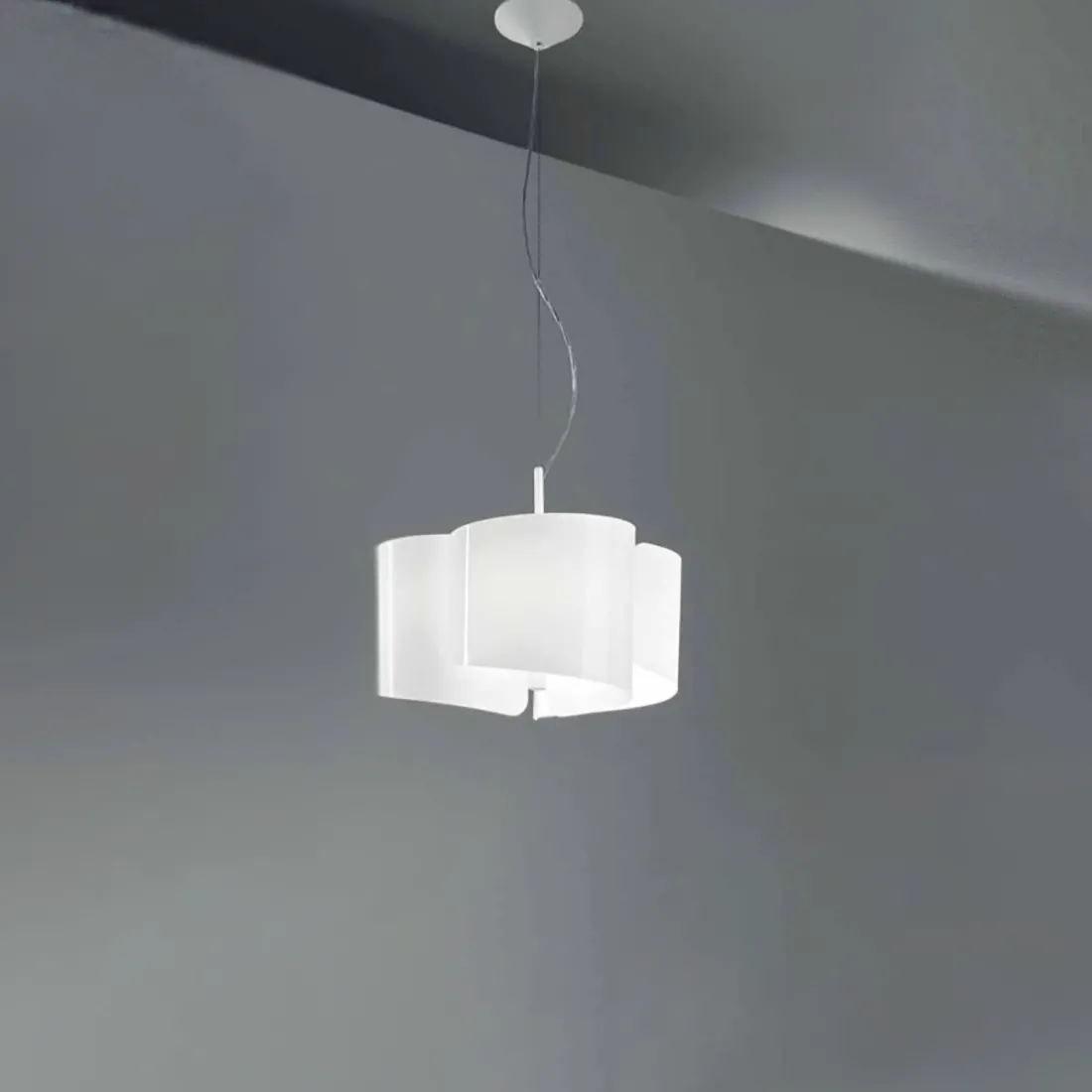 Moderner runder weißer Glaskronleuchter 3 oder 5 Lichter E27 LED