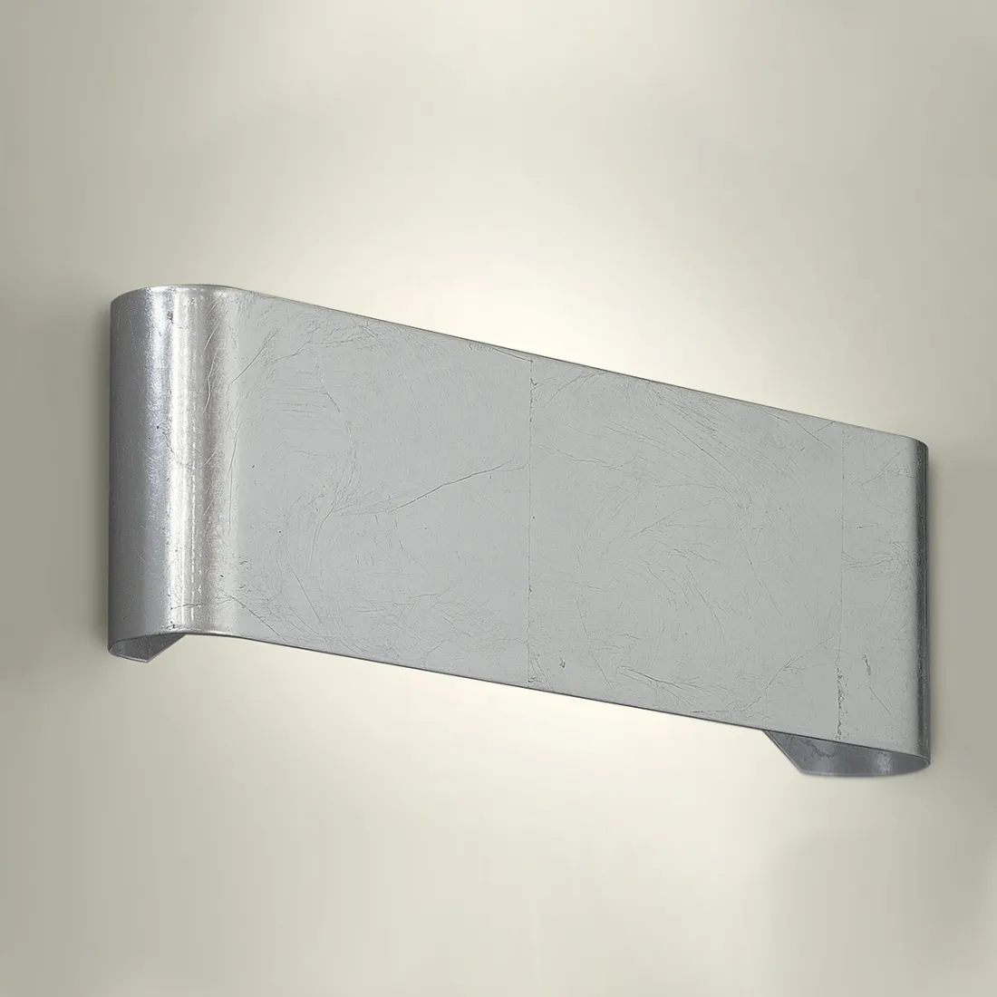 Klassische Wandlampe mit Blattgold und Doppellicht-LED