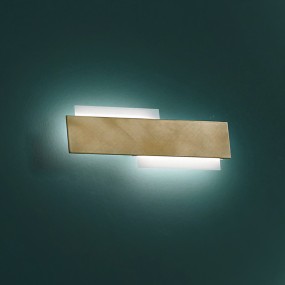 Aplique moderno rectangular con módulo LED integrado, luz cálida