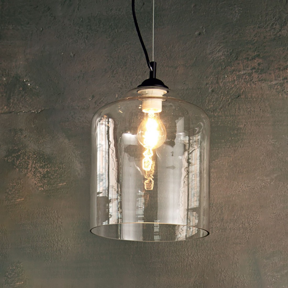 Suspension classique en verre transparent avec culot E27 60W max.