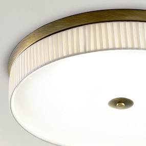 Klassische Deckenleuchte mit 3 Lichter E27 LED Indoor IP20.