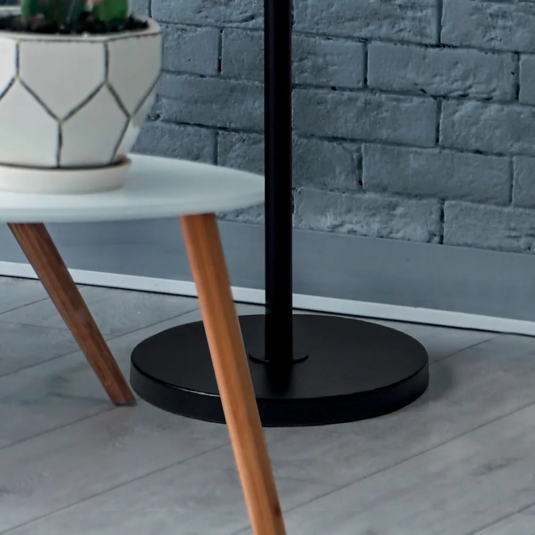 Lampadaire moderne Illuminando BOLLE TE 5 NR TR