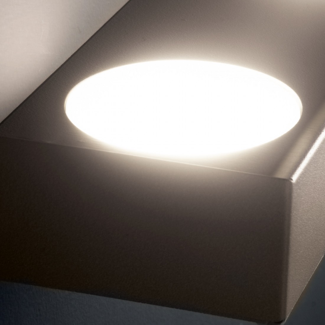 Up 2 Illuminando rechteckige GX53 LED-Glühbirnen mit einer Emission