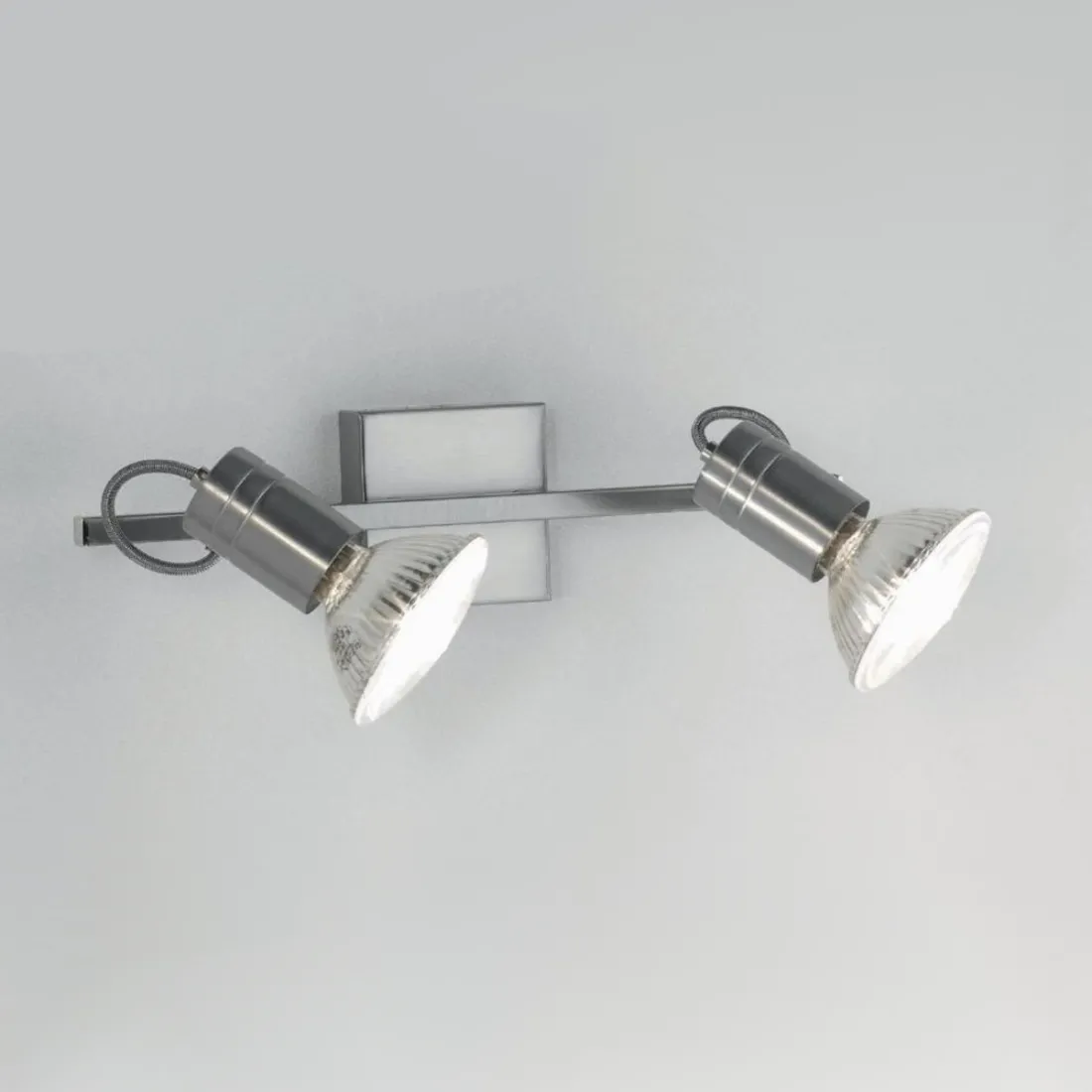 Binario ZEUS 2 BN Illuminando