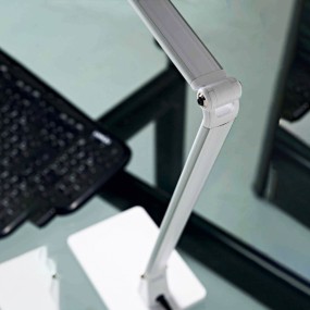 Lume da tavolo moderno con modulo led DESK Illuminando