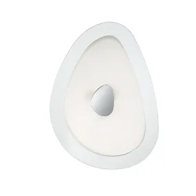 Plafonnier ou applique ronde blanche 3 lumières, E27 max. 60W.