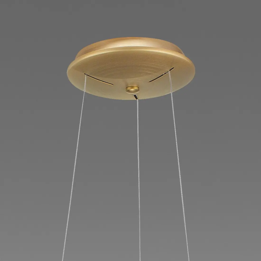 Gea Luce KRIZIA S O lámpara de araña LED dorada con anillo clásico