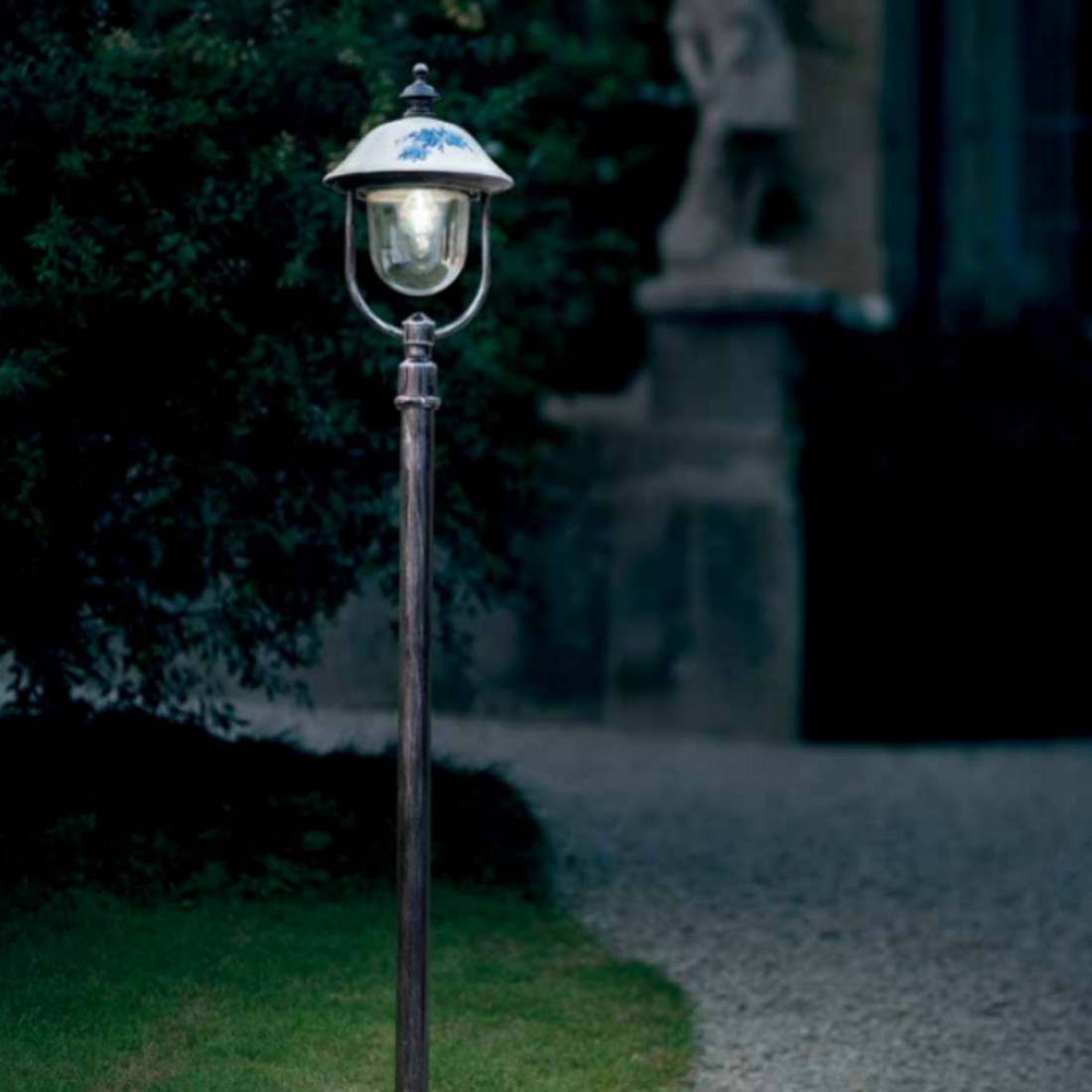 Ferroluce lampe de jardin classique Ferroluce BARI A304 TE E27 LED