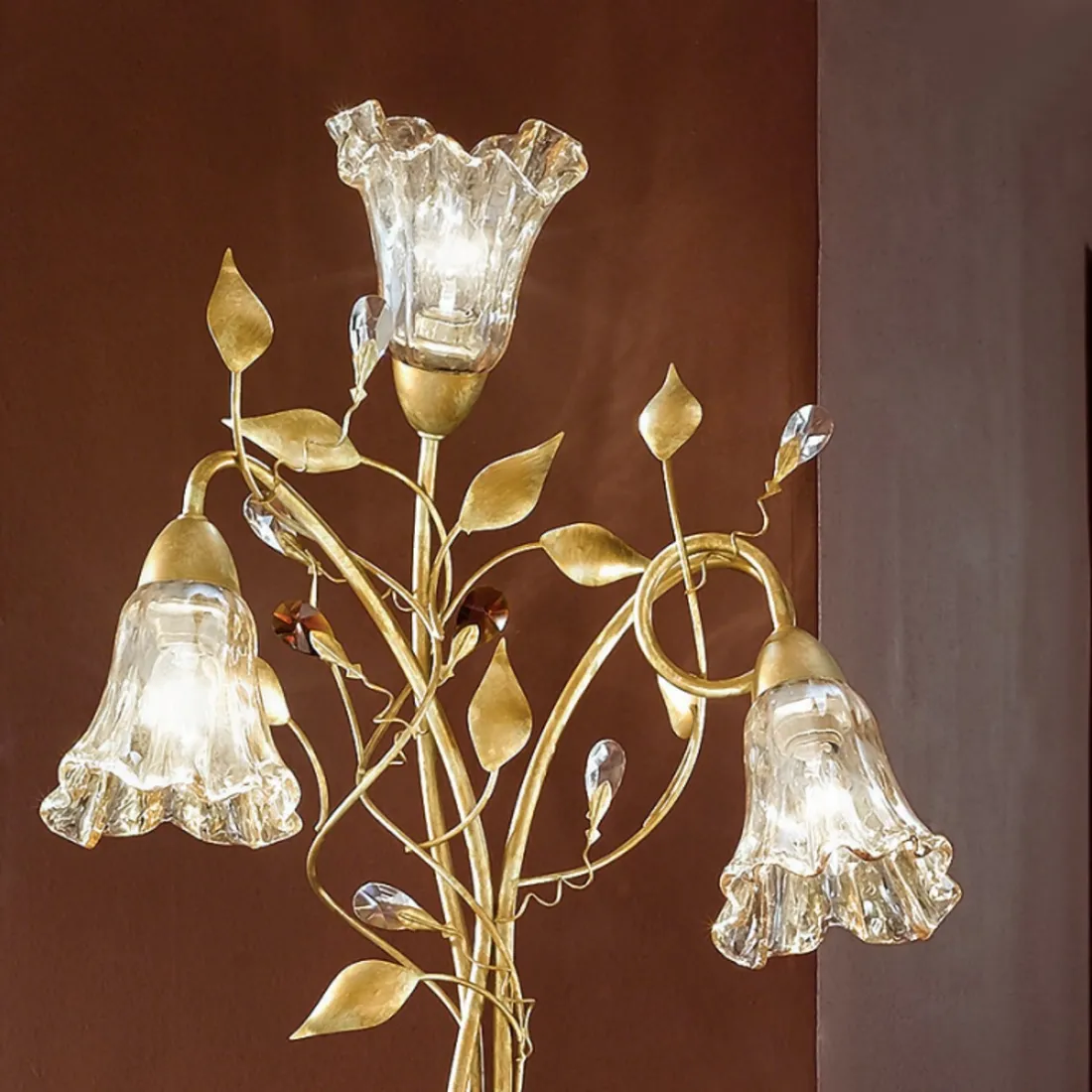 Piantana EMMA P3 Due P illuminazione