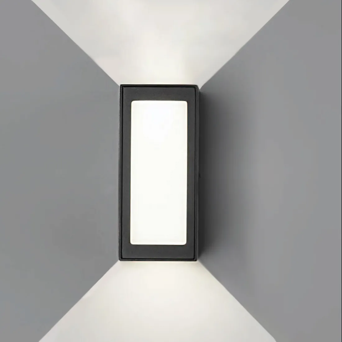 Applique d'extérieur Pan International