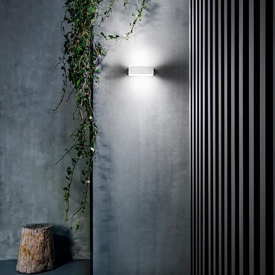 Gea Led NOX LED-Außenwandleuchte IP65 GES961 moderne Wandleuchte mit doppelter Emission