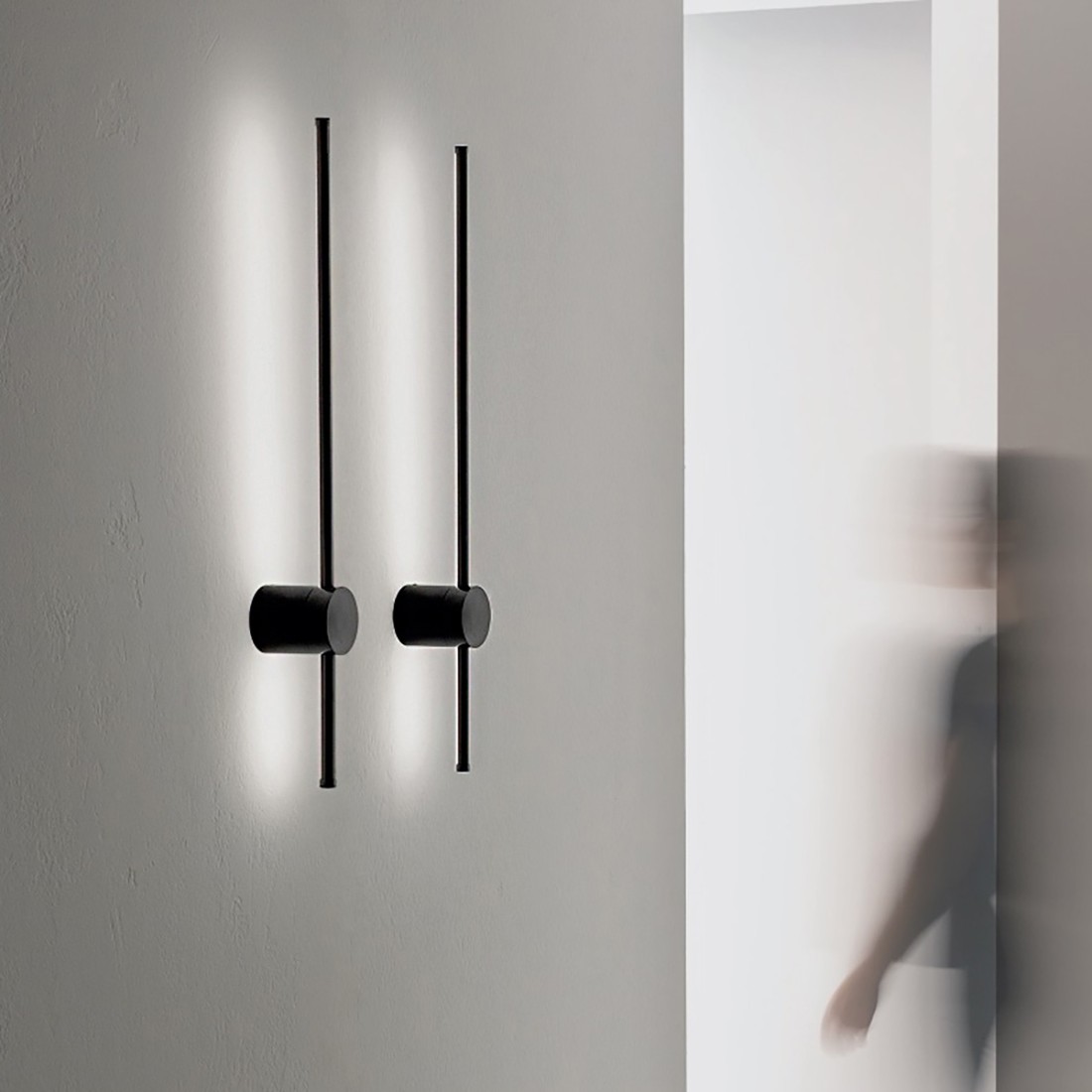 Applique led Gea Luce ENILA A TITANIO